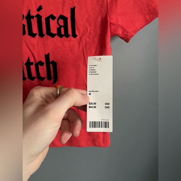 Urban Outfitters Mystical Baby Tee Womens Size Medium - Picture 4 of 4